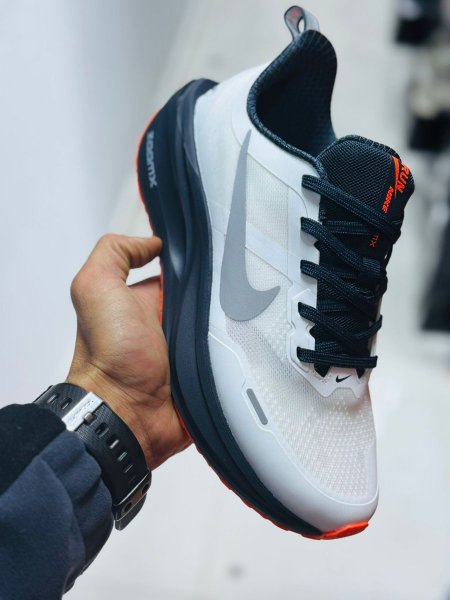 NIKE ZOOMX سكني كحلي اورانج اصلي - KRO1