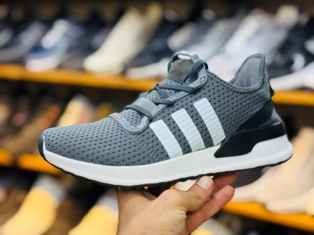 اديدس دبدوب سكني/أبيض