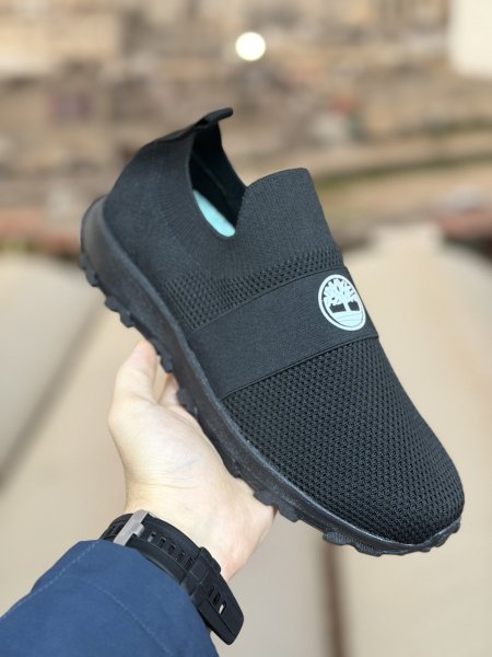 تمبر لاند / اسود