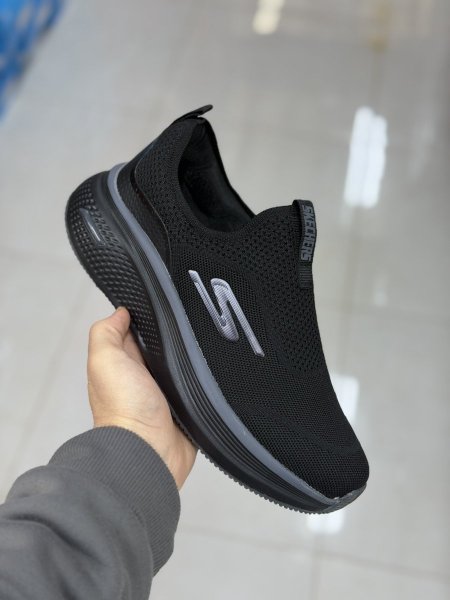 سكيتشرز / اسود / جرابه - LA-7